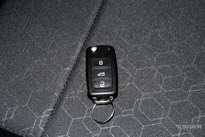 2015款 1.6L 自動舒適型