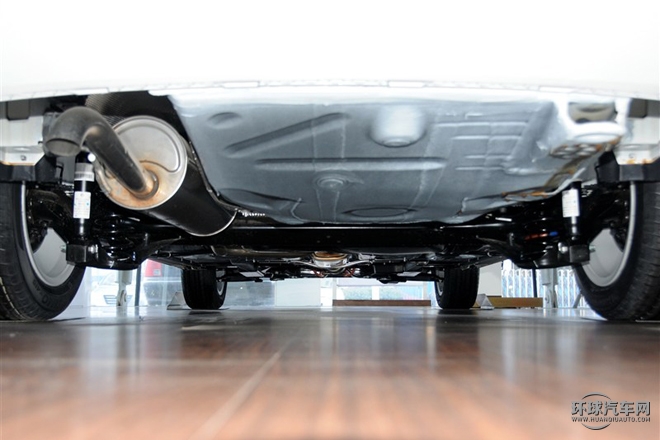 2015款 1.6L 自動(dòng)舒適型