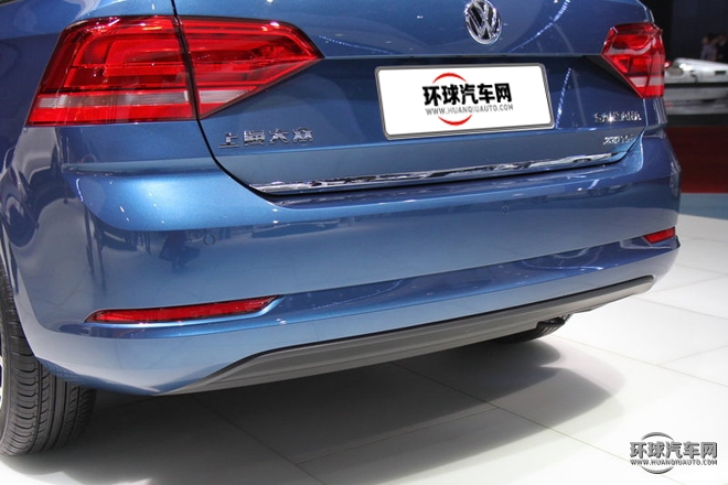 2015款 230TSI DSG舒適型