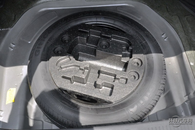 2015款 1.8L 手動豪華型