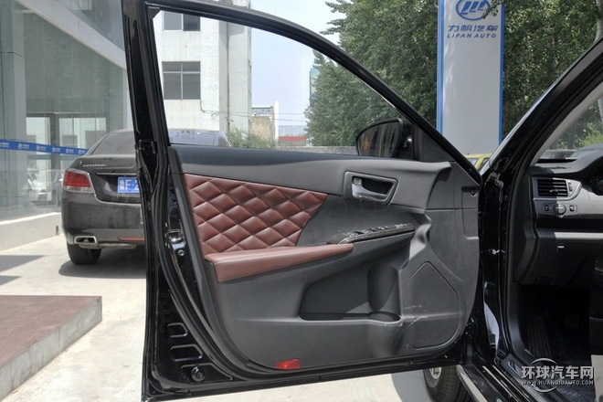 2015款 1.8L 手動豪華型