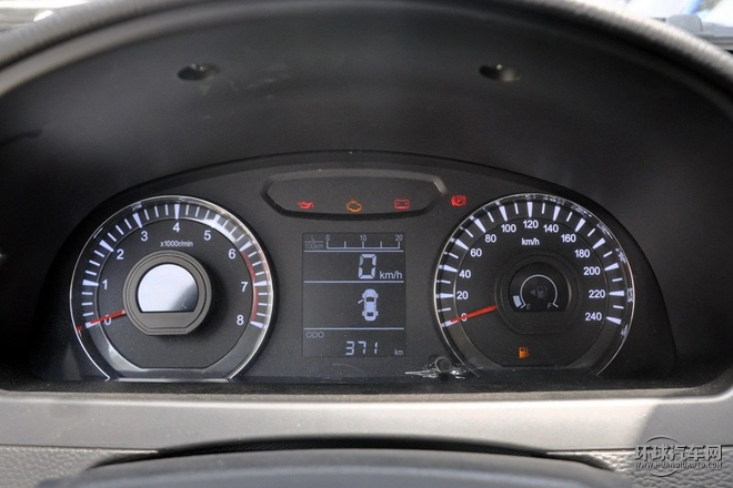 2015款 1.8L 手動豪華型