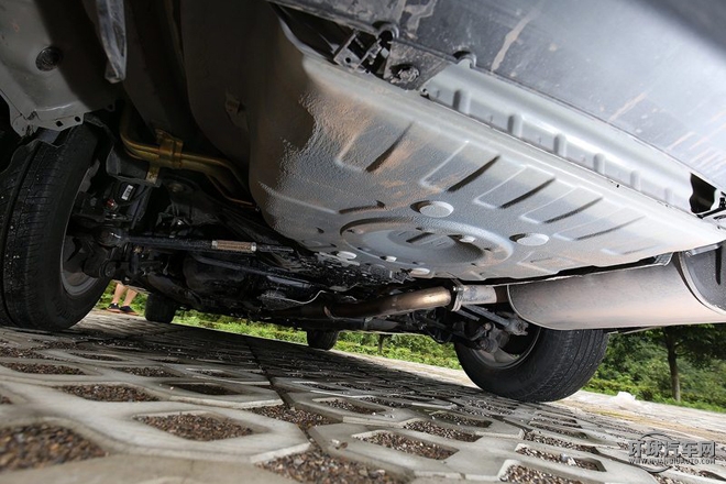 2015款 2.4L 自動豪華型