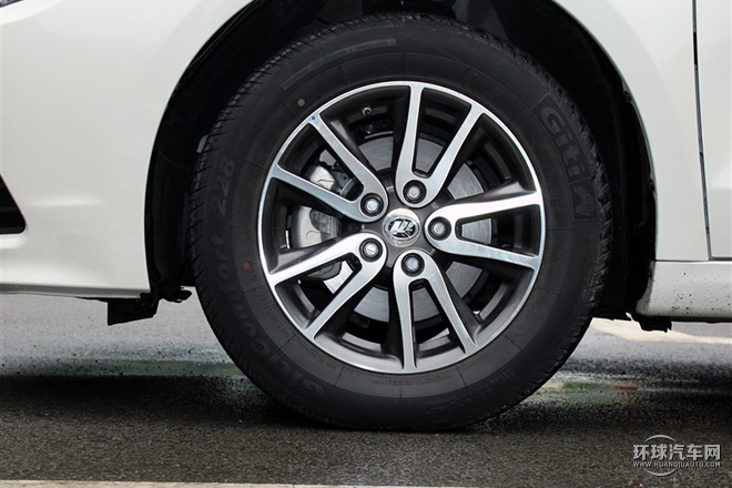 2015款 2.4L 自動旗艦型