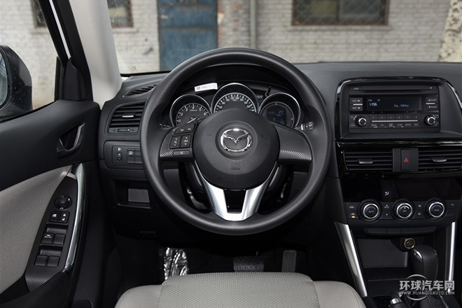 2015款 2.0L 手動(dòng)兩驅(qū)舒適型