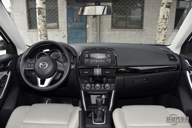 2015款 2.0L 手動(dòng)兩驅(qū)舒適型