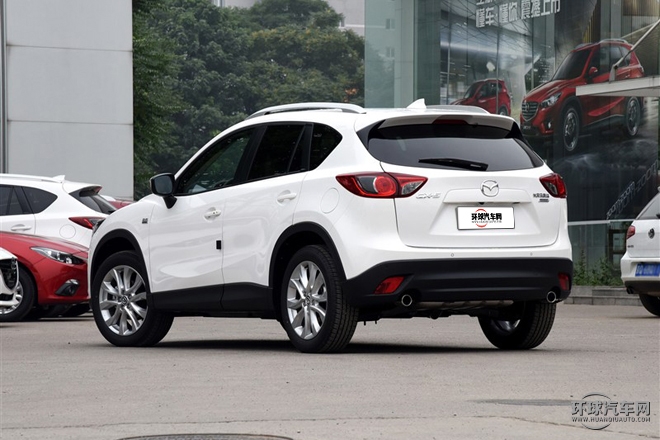 2015款 2.0L 手動兩驅(qū)舒適型