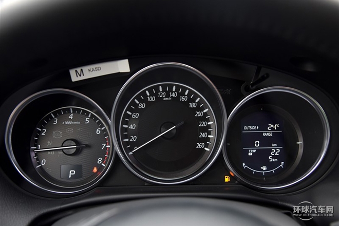 2015款 2.0L 自動兩驅都市型