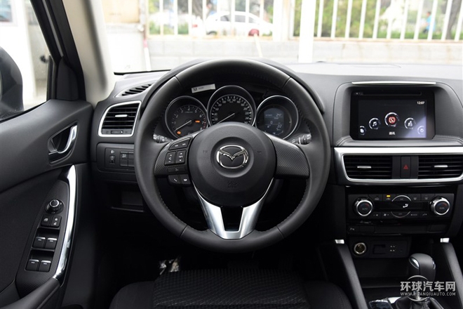 2015款 2.0L 自動兩驅都市型