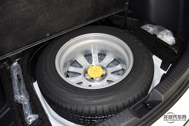 2015款 2.0L 自動四驅豪華型