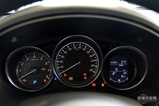 2015款 2.0L 自動四驅豪華型