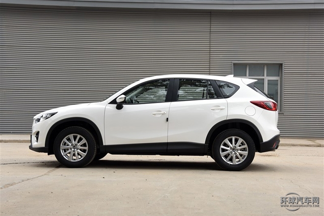 2015款 2.0L 自動四驅(qū)豪華型