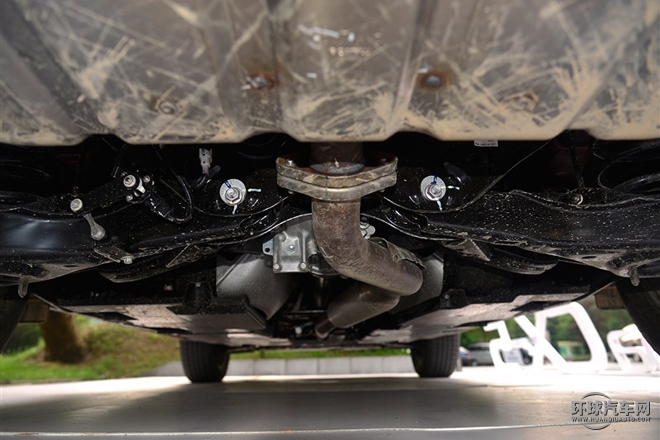 2015款 2.5L 自動四驅旗艦型