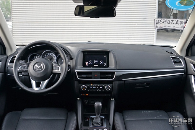 2015款 2.5L 自動(dòng)四驅(qū)尊貴型