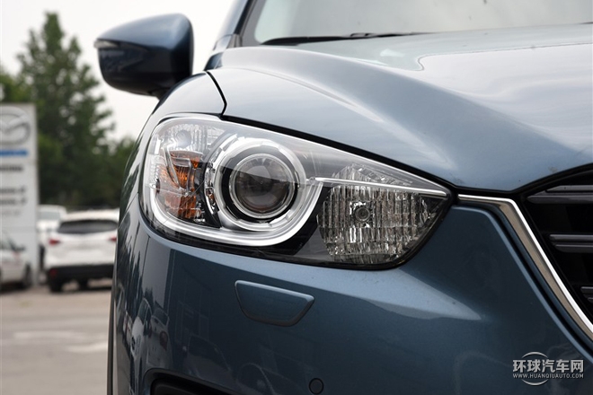 2015款 2.5L 自動四驅(qū)尊貴型