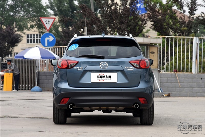 2015款 2.5L 自動四驅(qū)尊貴型