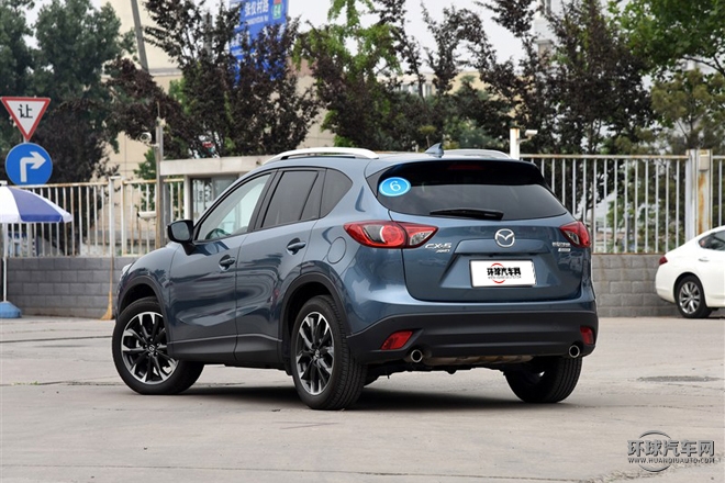 2015款 2.5L 自動四驅尊貴型