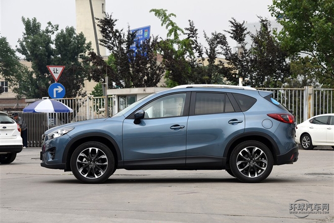 2015款 2.5L 自動四驅尊貴型