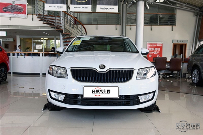 2015款 1.8T 逸享旅行版