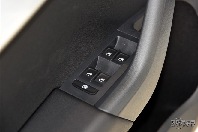 2015款 1.8T 逸臻旅行版