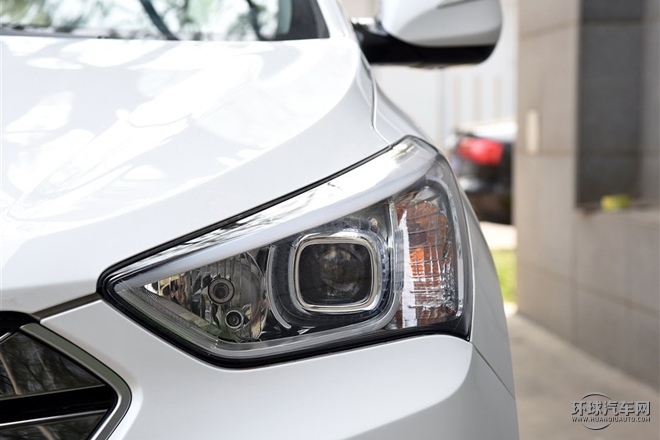 2015款 2.0T 自動兩驅(qū)舒適型 5座