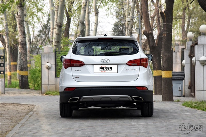 2015款 2.0T 自動(dòng)兩驅(qū)舒適型 5座