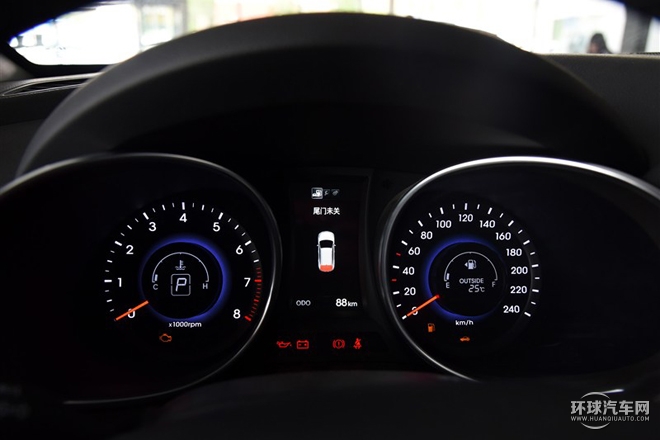 2015款 2.0T 自動兩驅智能型 5座