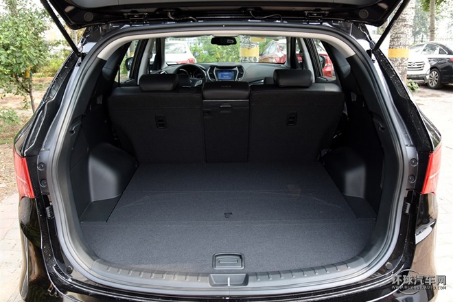 2015款 2.0T 自動四驅(qū)智能型 5座