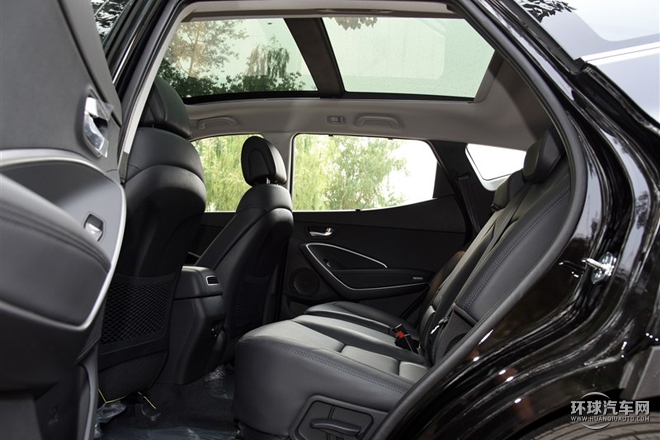 2015款 2.0T 自動四驅智能型 5座