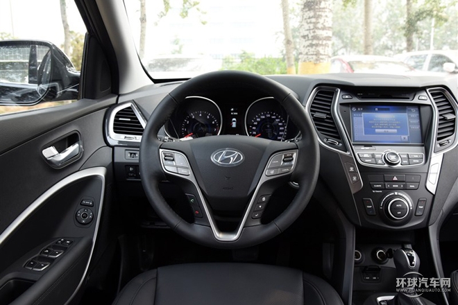 2015款 2.0T 自動四驅智能型 5座