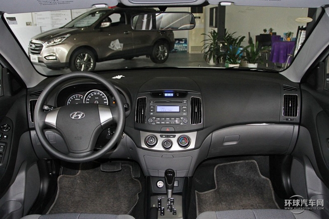 2015款 1.6L 手動舒適型