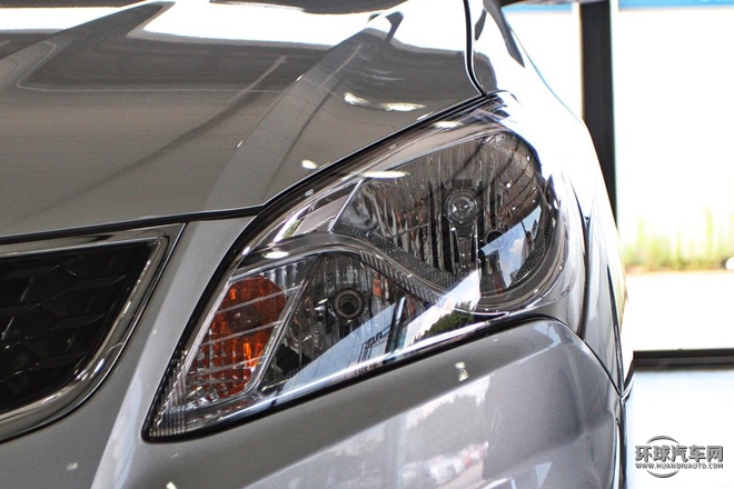 2015款 1.6L 手動舒適型