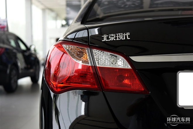 2015款 1.6L 自動(dòng)舒適型