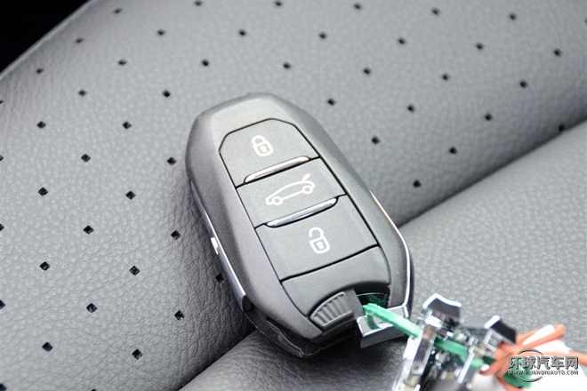 2015款 1.6T 豪華型 5座