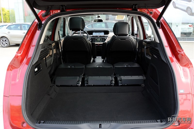 2015款 1.6T 豪華型 5座