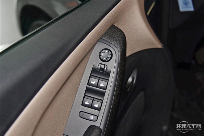 2015款 1.6T 時(shí)尚型 5座