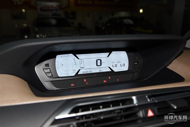 2015款 Grand 1.6T 豪華型 7座