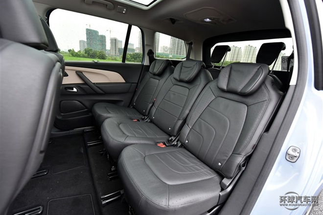 2015款 Grand 1.6T 時尚型 7座