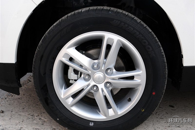 2015款 1.5L 手動標準型