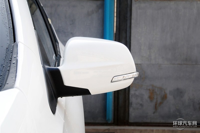 2015款 1.5L 手動標準型