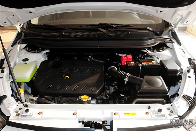 2015款 1.5L 手動豪華導航型