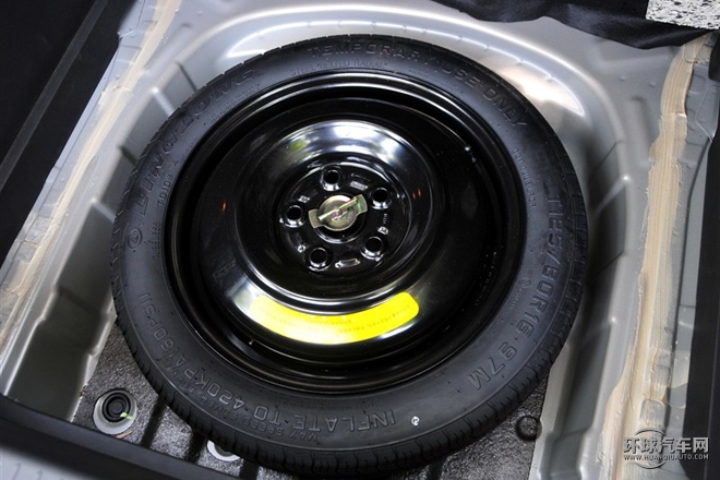 2015款 1.5L 手動舒適型