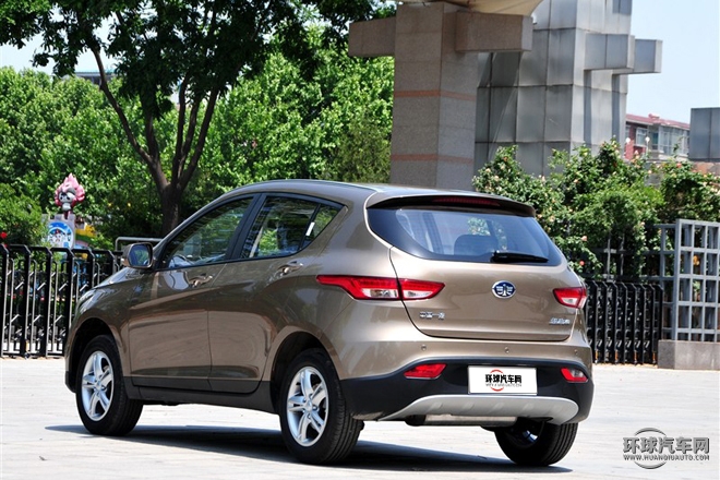 2015款 1.5L 手動(dòng)舒適型