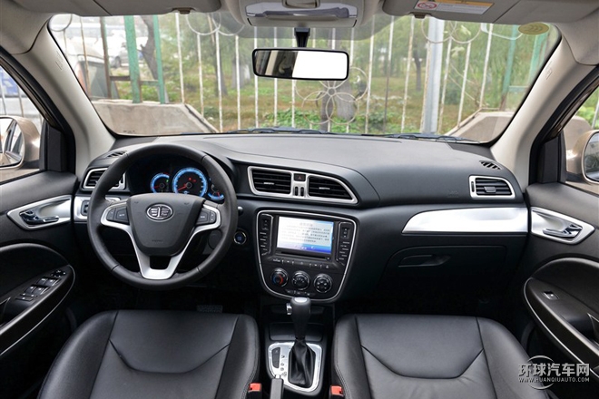 2015款 1.8L 自動豪華型