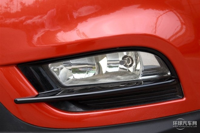 2015款 1.8L 自動豪華型