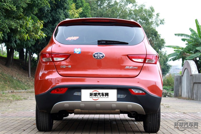 2015款 1.8L 自動舒適型