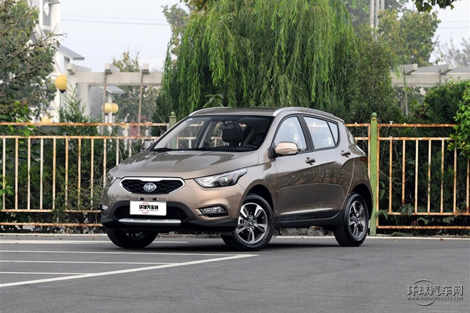 2015款 1.8L 自動尊貴型