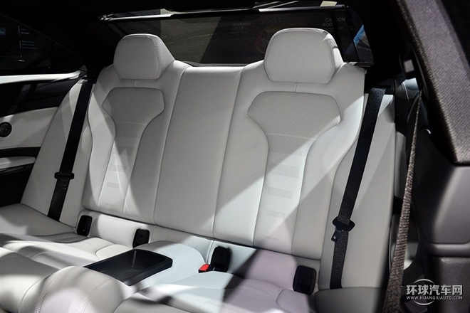 2015款 M4雙門(mén)轎跑車(chē) MT