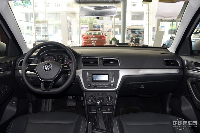 2015款  1.6L 自動舒適型