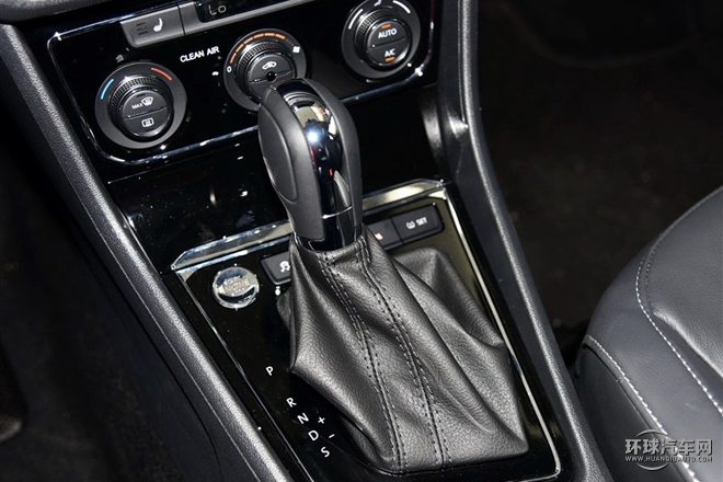 2015款 1.6L 手動舒適型